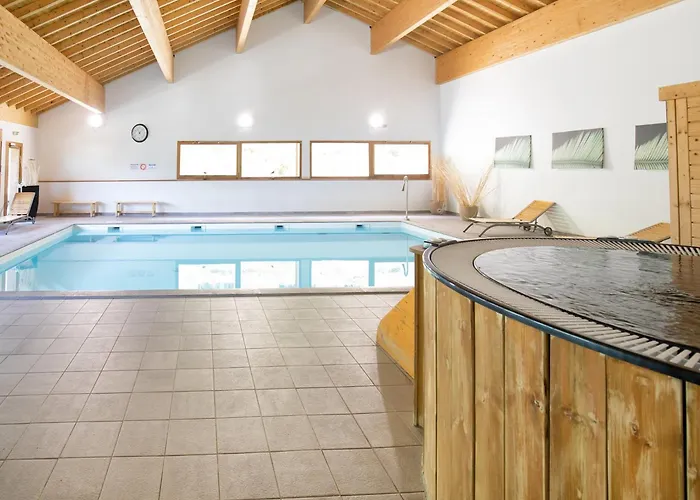 דירה In With Shared Pool *